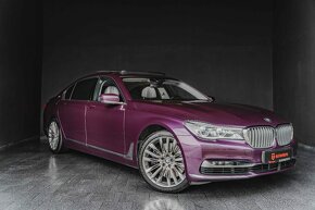 BMW M760iL-V12-B&W-Soft-HUD-LCD-NightV-1.m-R20 - 3