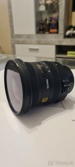 Nikon D5600 + příslušenství - 3