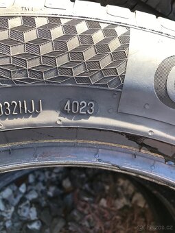 205/60R16 96V UltraContact Continental - LETNÍ TOP - 3
