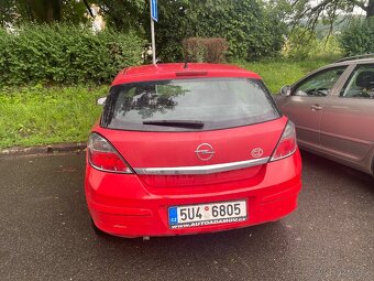 Opel Astra H - 3