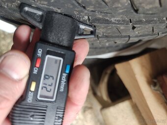 Alu kola Kia Venga nebo Hyundai 195/65 R15 - 3
