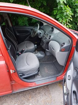 Toyota Yaris - 3