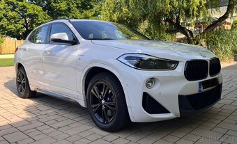 BMW X2 xDrive20d - model M sport - pohon 4x4- bílá - 3