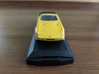 Ferrari 365 GTS/4 Daytona Spider 1969 1:43 - RIO - 3