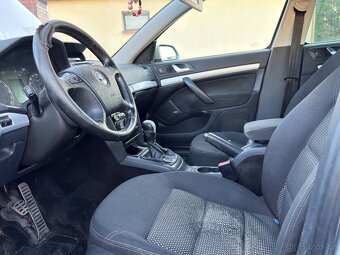 Náhradní díly Škoda Octavia Scout 2.0tdi - 3