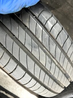 Letní kola Peugeot 4x108 195/55 R16 ET27
- 3