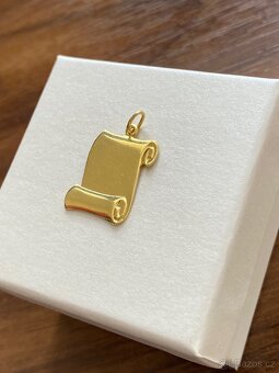 Zlatý přívěsek - 3