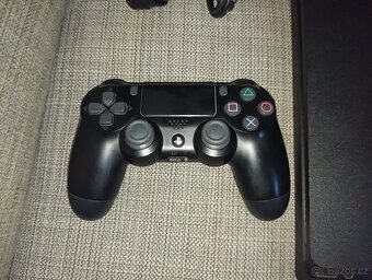 Playstation 4 Slim 500GB - 3