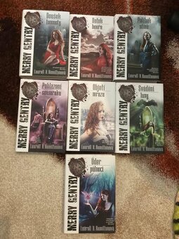 Kotleta, Sapkowski, vetřelci - 3