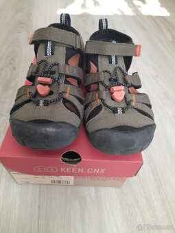 sandály Keen cnx 35 - 3