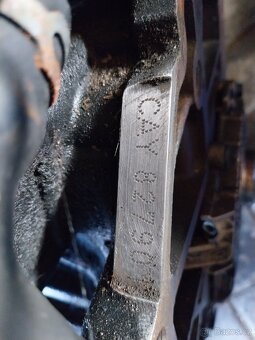 Motor 16tdi CR, CAY spodek motoru - 3