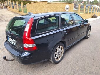 Prodám Volvo V50, 2.0 D, 100 kW, r.v.2006 kombi - 3