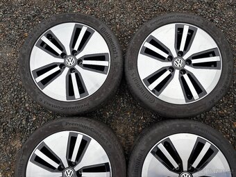 Alu orig letni sada Volkswagen 5x112 7J ET40 225/45 R17 - 3