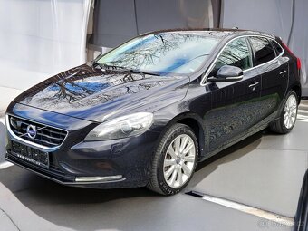 Volvo V40, 2,0 D3 POLESTAR Kinetic SERV.KNÍŽKA - 3