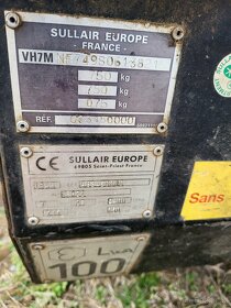 Kompresor s vývody na 3 kladiva...plně funkční. - 3