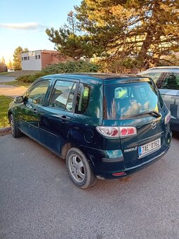 Mazda 2 - 3