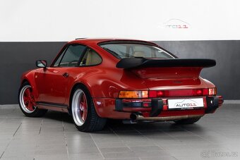 Porsche 911 930 Turbo - 3