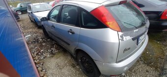 Ford Focus 1.6 16v - 3