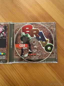 CD Bravo hits Barbara Streisand … - 3