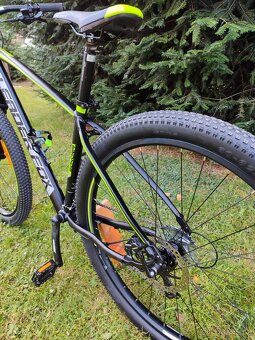 Horské kolo LEADER FOX SONORA, velikost rámu 18 " ráfky 29 - 3