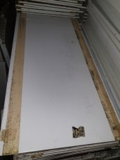 Policový regál - kovový - 3