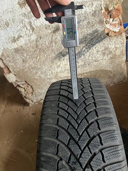 2ks zimní BRIDGESTONE BLIZZAK LM005 205/55R17 - 3