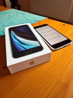 iPhone SE 2020 128 GB - 3