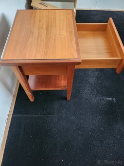 Noční stolky - 3