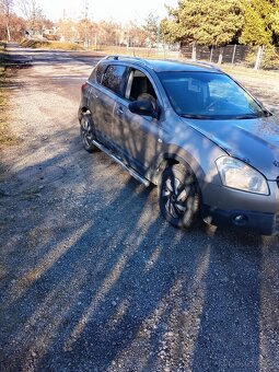 Nissan Qashqai 4x2 - 3