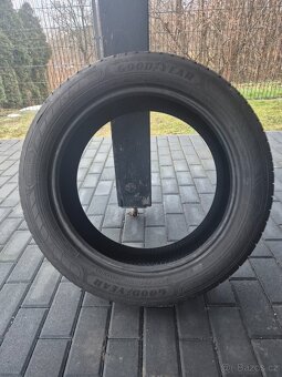 Letní pneu goodyear 235/50R19C - 3
