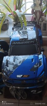 RC truggy 4x4 velikost 1:8 + nová baterie 14,8v 5400mAh.. - 3