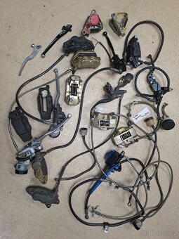 Aprilia rs 125 díly - 3