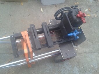 prodám kompresor - 3