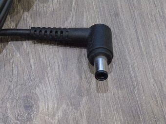 Nabíječka HP 19,5V - 4,36A 85W k notebooku - 3