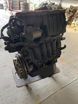Kompletní nastrojený motor 1,4 16v 63kw CGGB - 3