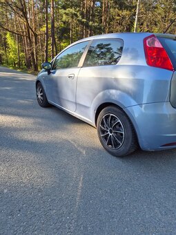 Prodám Fiat Punto 1.4 benzín - 3