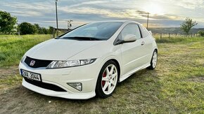 Honda Civic Type R Championship White + LSD - 3