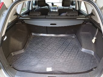 Kia ceed SW 1.6 benzín - nová STK - 3