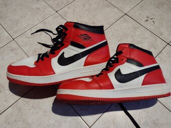 Nike Jordan - 3