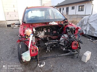 Karoséria Hyundai tucson NX4 volant v pravo - 3