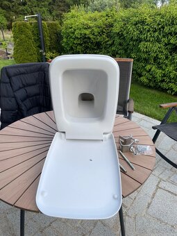 Závěsné WC s prkénkem - 3