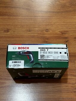Akumulátorový šroubovák Bosch IXO 7 NOVÝ - 3
