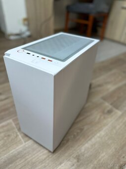 🖥️ Herní PC – i7 / RX 560 / 16 GB RAM / SSD / RGB – Fortnit - 3