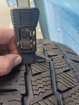 Pneu Michelin Agilis 225/75R16C - 3