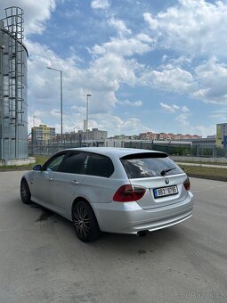 BMW e91 320D - 3