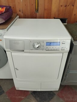 Sušička s tepelným čerpadlem zn.AEG - 3