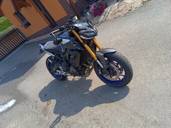 Yamaha mt09 SP 2018 - 3