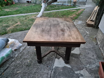 Prodám starožitný nábytek stul , židle - 3