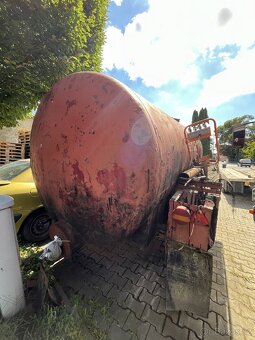 Fekál - 3
