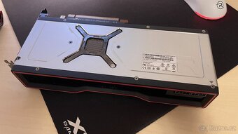 Radeon RX 6900 XT - 3